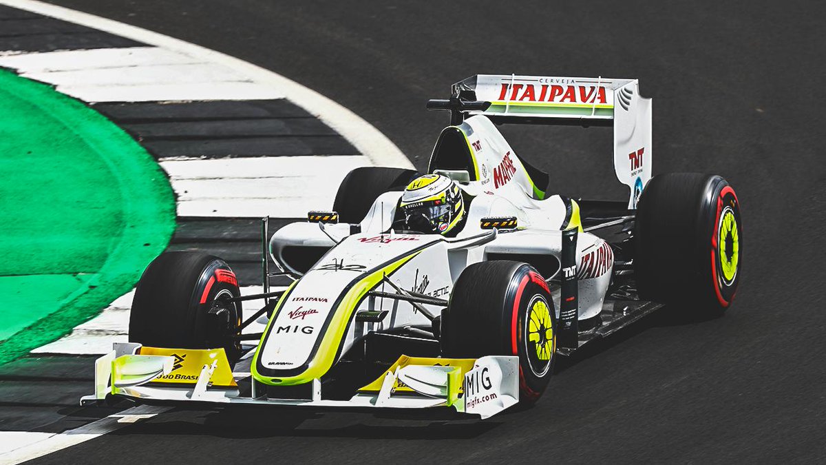 Jenson Button — Brawn GP BGP 001 — Silverstone 2009